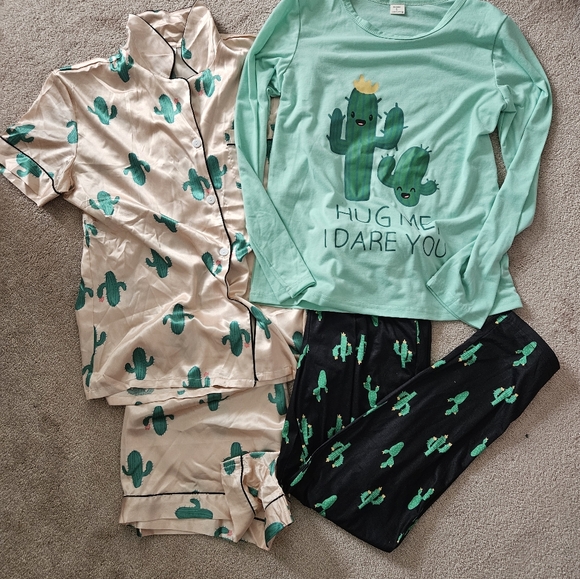 T.J.Maxx Green and Cream Cactus Print Pajama Set - Picture 1 of 6